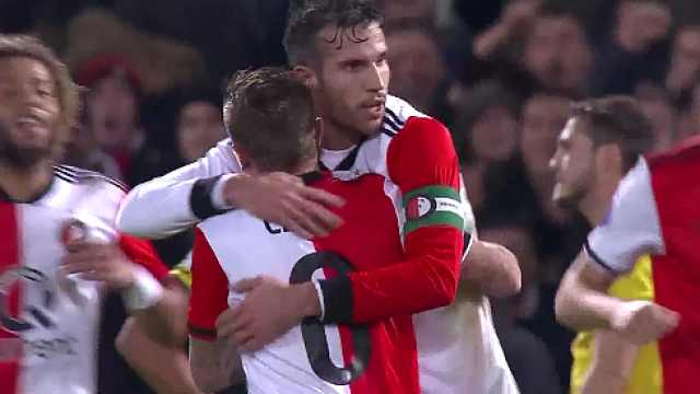 在对抗中显 在对抗中显