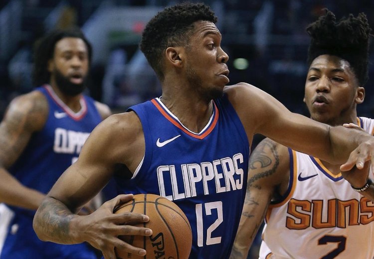 与吉罗纳足 与吉罗纳足